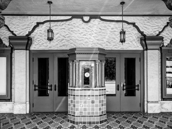 Black and white photograph of the front of the historic Russell Theatre, built 1930 in Maysville, Kentucky
