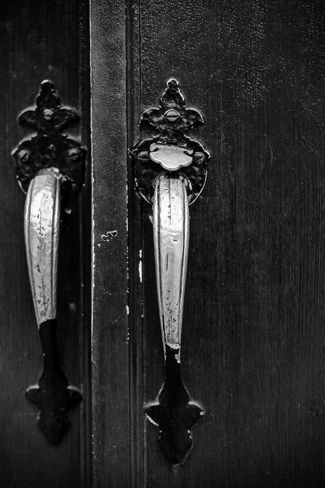 Black and white photograph of the historic front doors to the Ebenezer Baptist Church in Atlanta, where Martin Luther King was the Paster and gave historic sermons.