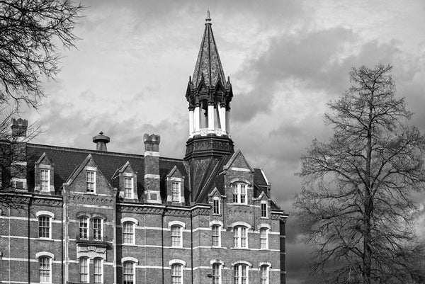 Black and white photograph of Fisk University's famous Jubilee Hall, home of the Fisk Jubilee Singers.