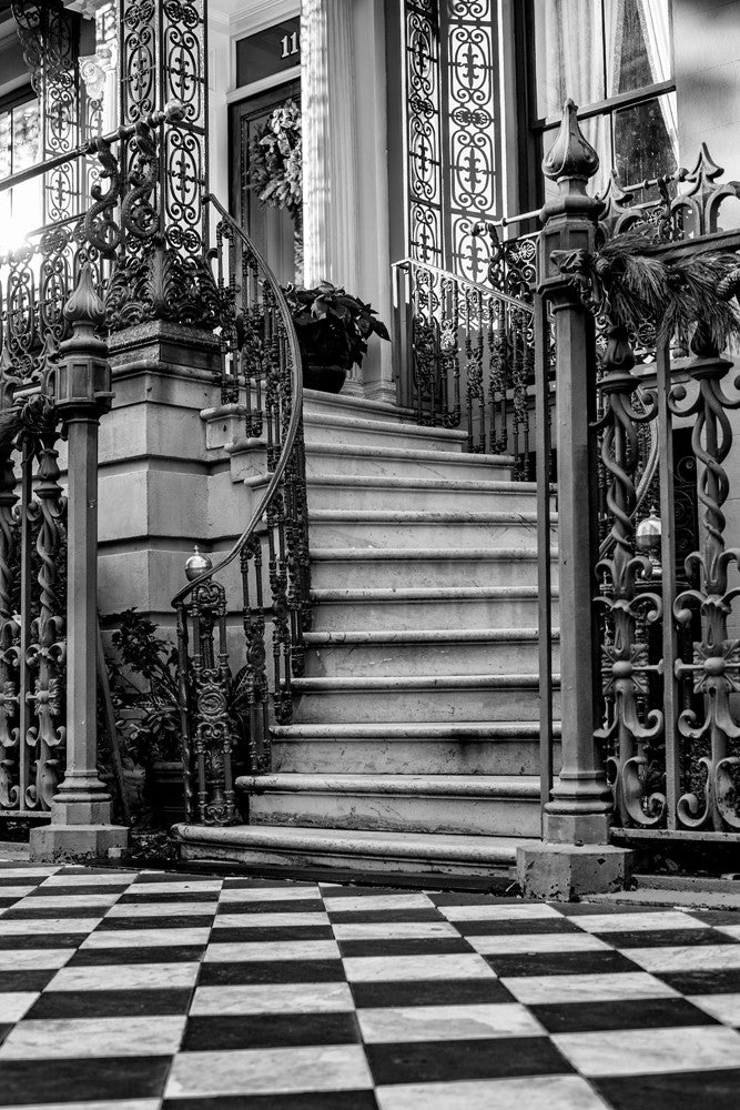 Black and white photograph of Charleston's historic John Rutledge house, built 1763. The house is named for South Carolina Governor John Rutledge, a signatory of the US Constitution, and second Chief Justice of the US Supreme Court.