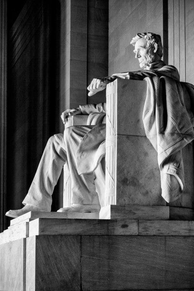 Lincoln Memorial - Dramatic Side View of the Lincoln Statue (RQ0A9616)