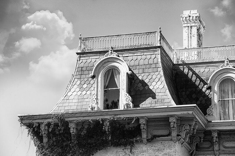 Black and white architectural detail photograph of Riverlore Mansion, a stately white home built in Cairo, Illinois by a wealthy riverboat captain, who made his fortune on the two nearby rivers (the Ohio and Mississippi).