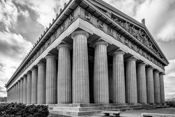 Black and white photograph of Nashville's replica of the Athenian Parthenon, located in Centennial Park in the city's West End.