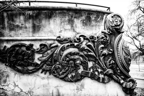 Black and white photograph of a concrete ship's bow monument to the USS Tennessee (later renamed the "Memphis"), an armored cruiser launched in 1904. The monument, located in Nashville's Centennial Park, features the actual bronze scrollwork from her bow, which was removed from the ship in 1909. The Memphis was shipwrecked in 1916. The name "USS Tennessee" was reassigned to a battleship.